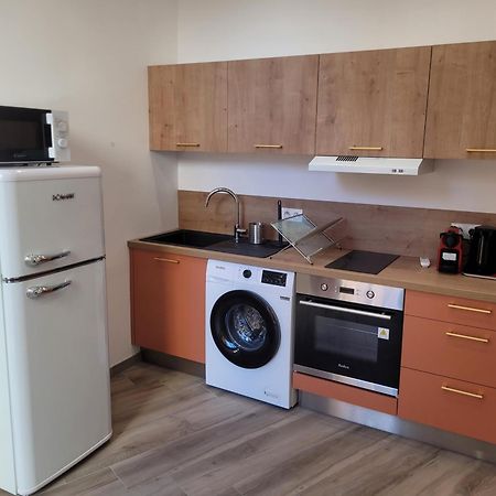 Appartement Secteur Gare Et Place De La Comedie, Wifi & Climatisation Montpellier Exteriör bild