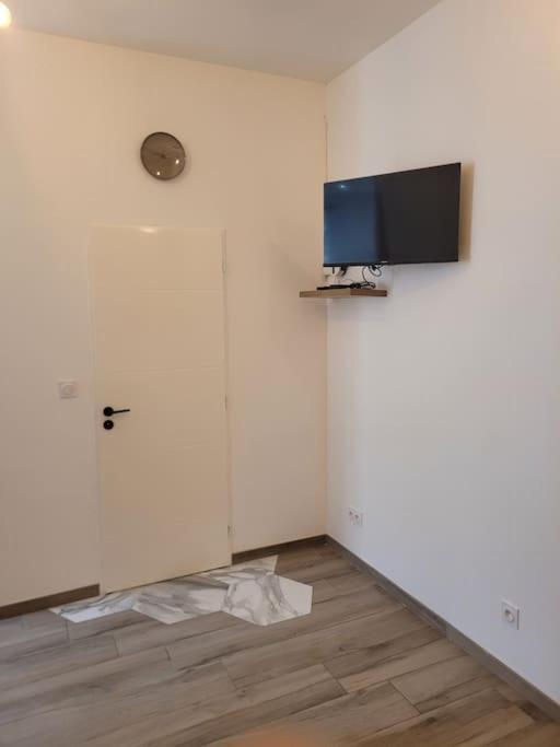 Appartement Secteur Gare Et Place De La Comedie, Wifi & Climatisation Montpellier Exteriör bild
